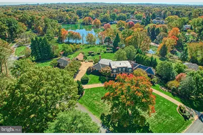 11227 Country Place, Oakton, VA 22124 - Photo 1