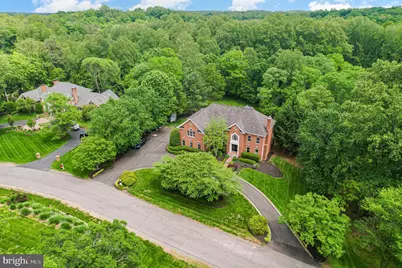 2091 Hunters Crest Way, Vienna, VA 22181 - Photo 1