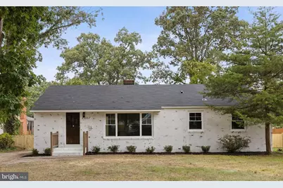 6712 S Benson Drive, Alexandria, VA 22306 - Photo 1