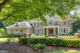 912 Centrillion Dr, McLean, VA 22102 - Photo 1