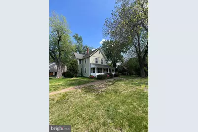 527 Beulah Road NE, Vienna, VA 22180 - Photo 1