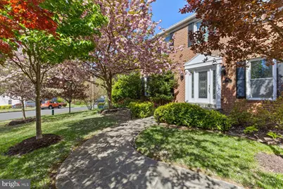 8324 Kenwood Avenue, Springfield, VA 22152 - Photo 1