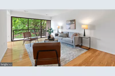 9713 Kings Crown Court #101, Fairfax, VA 22031 - Photo 1