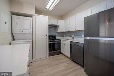 3800 Powell Lane #715, Falls Church, VA 22041 - Photo 1