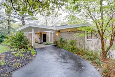 3733 Acosta Road, Fairfax, VA 22031 - Photo 1