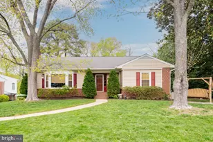 7205 Burtonwood Dr, Alexandria, VA 22307 - Photo 1