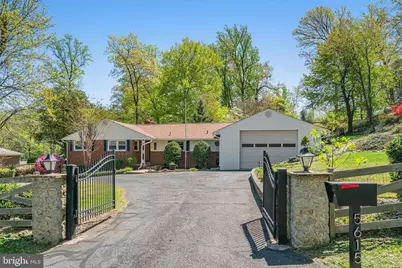 5615 Glenwood Drive, Alexandria, VA 22310 - Photo 1