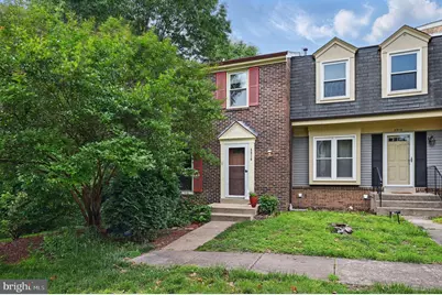 5914 Grisby House Ct, Centreville, VA 20120 - Photo 1