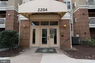 2204 Westcourt Ln, Herndon, VA 20170 - Photo 1