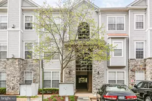 5940 Founders Hill Dr, Alexandria, VA 22310 - Photo 1