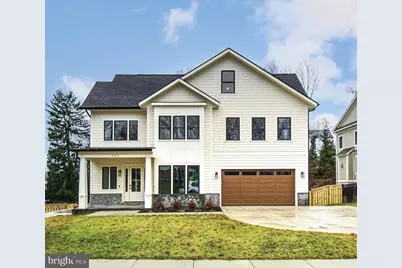 300 John Marshall Drive NE, Vienna, VA 22180 - Photo 1