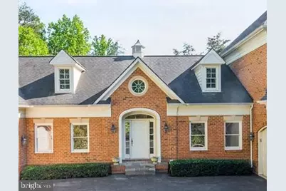 11901 Thomas Avenue, Great Falls, VA 22066 - Photo 1