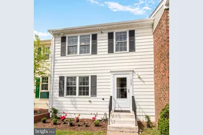 13803 Newport Lane, Chantilly, VA 20151 - Photo 1