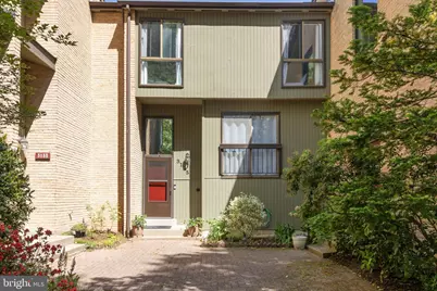 3135 Eakin Park Court, Fairfax, VA 22031 - Photo 1