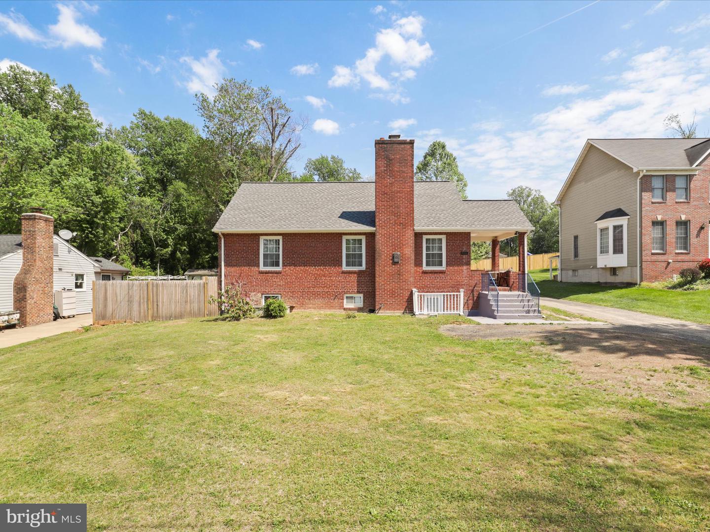 4101 Woodland Rd, Annandale, VA 22003 - MLS VAFX2237462 - Coldwell Banker