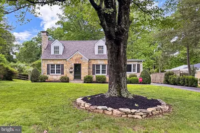 3064 Holmes Run Road, Falls Church, VA 22042 - Photo 1