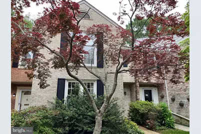 6604 Rosecroft Place, Falls Church, VA 22043 - Photo 1