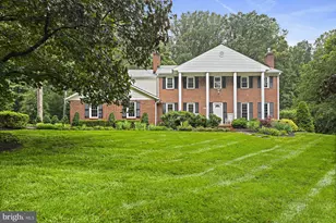 11904 Paradise Ln, Herndon, VA 20171 - Photo 1