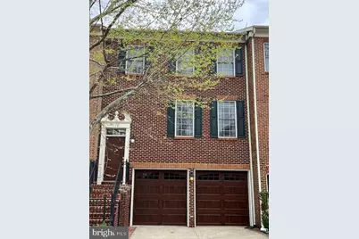 128 Herndon Mill Circle, Herndon, VA 20170 - Photo 1