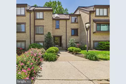 1643 Parkcrest Circle #7C/101, Reston, VA 20190 - Photo 1