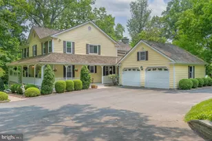 9020 Old Dominion Dr, McLean, VA 22102 - Photo 1