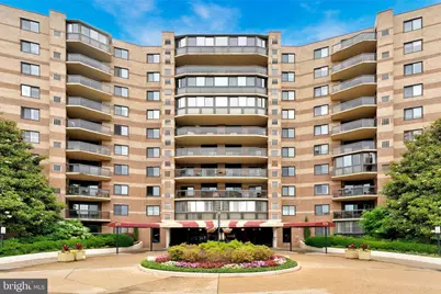8370 Greensboro Drive #508, McLean, VA 22102 - Photo 1