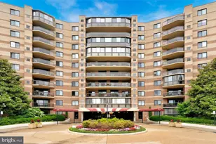 8370 Greensboro Dr, McLean, VA 22102 - Photo 1