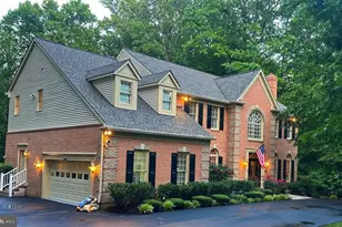 11220 Devereux Manor Ln, Fairfax Station, VA 22039 - Photo 1