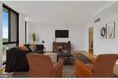 6800 Fleetwood Road #1219, McLean, VA 22101 - Photo 1