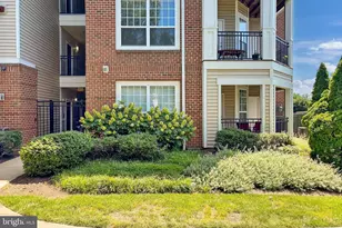 12900 Centre Park Cir, Herndon, VA 20171 - Photo 1