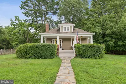 8201 Fort Hunt Road, Alexandria, VA 22308 - Photo 1