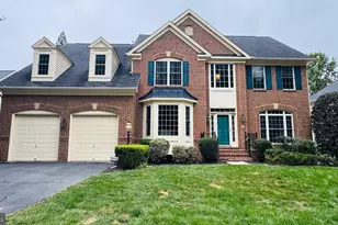 5315 Danas Crossing Dr, Fairfax, VA 22032 - Photo 1