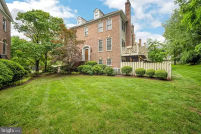10159 Castlewood Lane, Oakton, VA 22124 - Photo 1