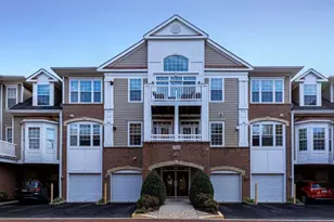 7860 Rolling Woods Ct, Springfield, VA 22152 - Photo 1