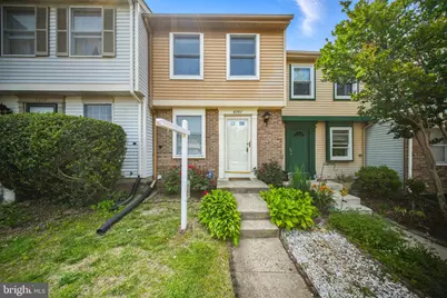 8282 Crestmont Circle, Springfield, VA 22153 - Photo 1