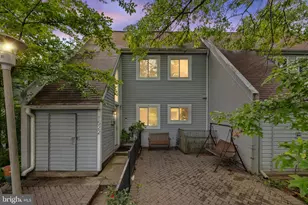 1522 Goldenrain Ct, Reston, VA 20190 - Photo 1