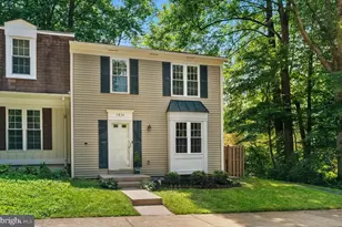 5836 Wood Poppy Ct, Burke, VA 22015 - Photo 1