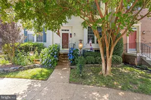 7716 Effingham Square, Alexandria, VA 22315 - Photo 1