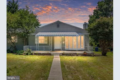 912 Grant Street, Herndon, VA 20170 - Photo 1