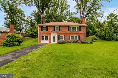 7204 Camp Alger Avenue, Falls Church, VA 22042 - Photo 1