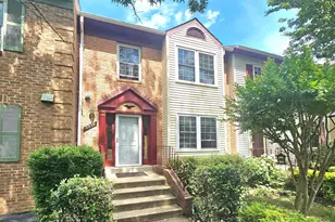 5939 Heatherwood Ct, Alexandria, VA 22310 - Photo 1