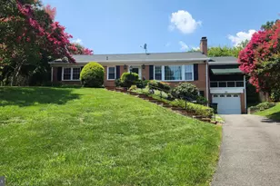 6620 Skyline, Alexandria, VA 22307 - Photo 1