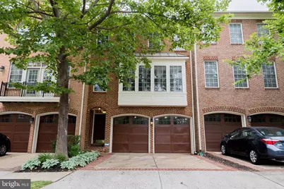 114 Herndon Mill Circle, Herndon, VA 20170 - Photo 1