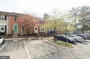 8208 Stationhouse Ct, Lorton, VA 22079 - Photo 1