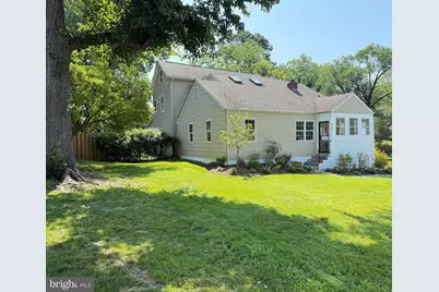 2933 Fairmont Street, Falls Church, VA 22042 - Photo 1