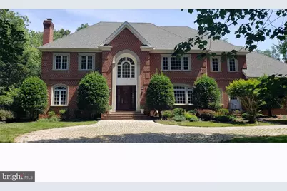 8902 Chequers Way, McLean, VA 22102 - Photo 1