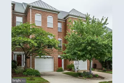 12095 Edgemere Circle, Reston, VA 20190 - Photo 1