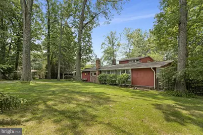 8615 Acorn Circle, Vienna, VA 22180 - Photo 1