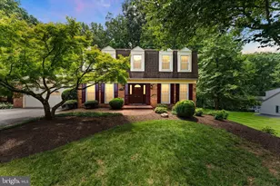 10912 Blue Roan Rd, Oakton, VA 22124 - Photo 1