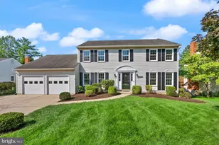 13619 Flintwood Pl, Herndon, VA 20171 - Photo 1